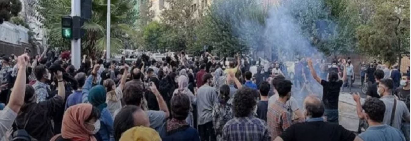Les experts du régime iranien mettent en garde contre la poursuite des manifestations