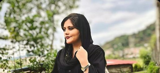 La famille de Mahsa Amini n’a pas le droit de quitter son domicile à l’occasion du deuxième anniversaire de sa mort