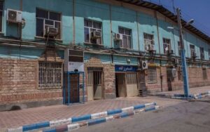 Conditions de vie difficiles dans la prison pour femmes de Qarchak : les détenues souffrent du froid, de la maladie et des privations