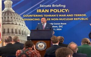 Un rassemblement bipartisan au Sénat américain souligne le soutien au mouvement de libération du peuple iranien