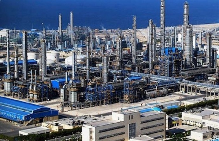 En Iran, la pénurie de gaz a entraîné la coupure de l'approvisionnement en gaz de 12 complexes pétrochimiques