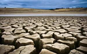 Crise de l’eau et pollution de l’air en Iran : mauvaise gestion et conséquences environnementales