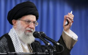 Khamenei rejette les négociations avec les États-Unis