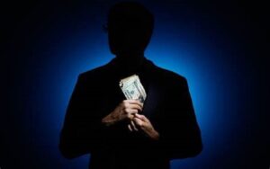 La corruption systémique fait couler le régime iranien