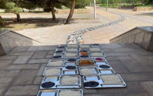 Des étudiants iraniens protestent contre les conditions dangereuses à la cafétéria, face à l'indifférence des autorités