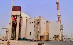 Khamenei : L'ingérence américaine dans l'enrichissement de l'uranium est absurde