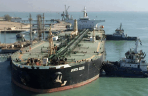 Forte hausse des exportations de pétrole du régime iranien vers la Chine en juin