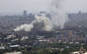 Perturbations et pénuries généralisées en Iran suite aux frappes israéliennes