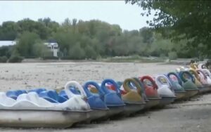 Le régime iranien négocie avec quatre pays pour importer de l'eau face à l'aggravation de la crise