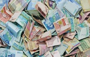 La bourse et la monnaie iraniennes plongent après le vote des sanctions de l'ONU