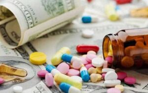 Les réserves iraniennes de médicaments et de lait infantile ne suffiront plus pour deux mois