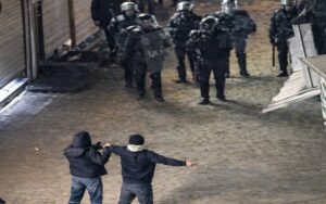 Les manifestations dans les bazars iraniens prennent de l'ampleur : les revendications économiques se politisent