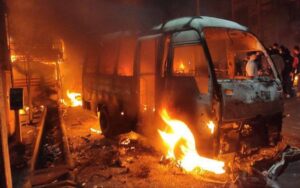 Les manifestations en Iran entrent dans leur douzième jour, marquées par une répression meurtrière, une coupure d'internet et des grèves nationales