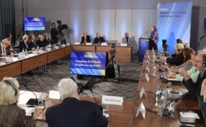 Des personnalités internationales se réunissent à Berlin pour discuter des manifestations en Iran et du plan en dix points du CNRI