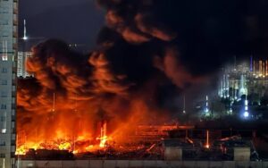 29e jour de la guerre contre l'Iran : les Houthis entrent en scène, les attaques s'intensifient au Moyen-Orient