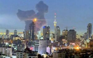 L’Iran confronté à un goulot d’étranglement dans la restauration de ses infrastructures après le cessez-le-feu