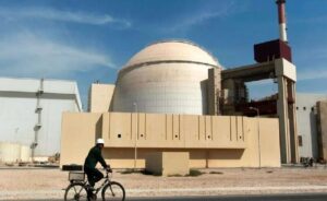 Explosions massives à Mahshahr et dégâts à la centrale électrique de Bushehr