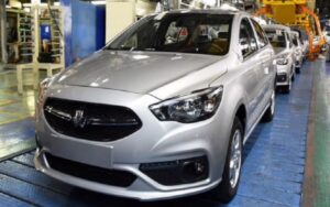 Le marché automobile iranien connaît une forte hausse des prix après la stagnation due à la guerre.