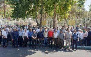 Rassemblements de protestation de retraités et de travailleurs de la sidérurgie en Iran