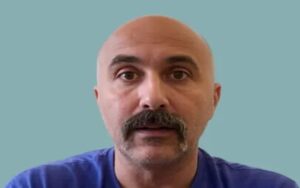 Un prisonnier politique privé de soins à la prison du Grand Téhéran